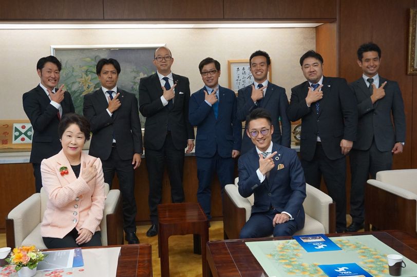 遠藤会長 吉村県知事へ表敬訪問(県連)